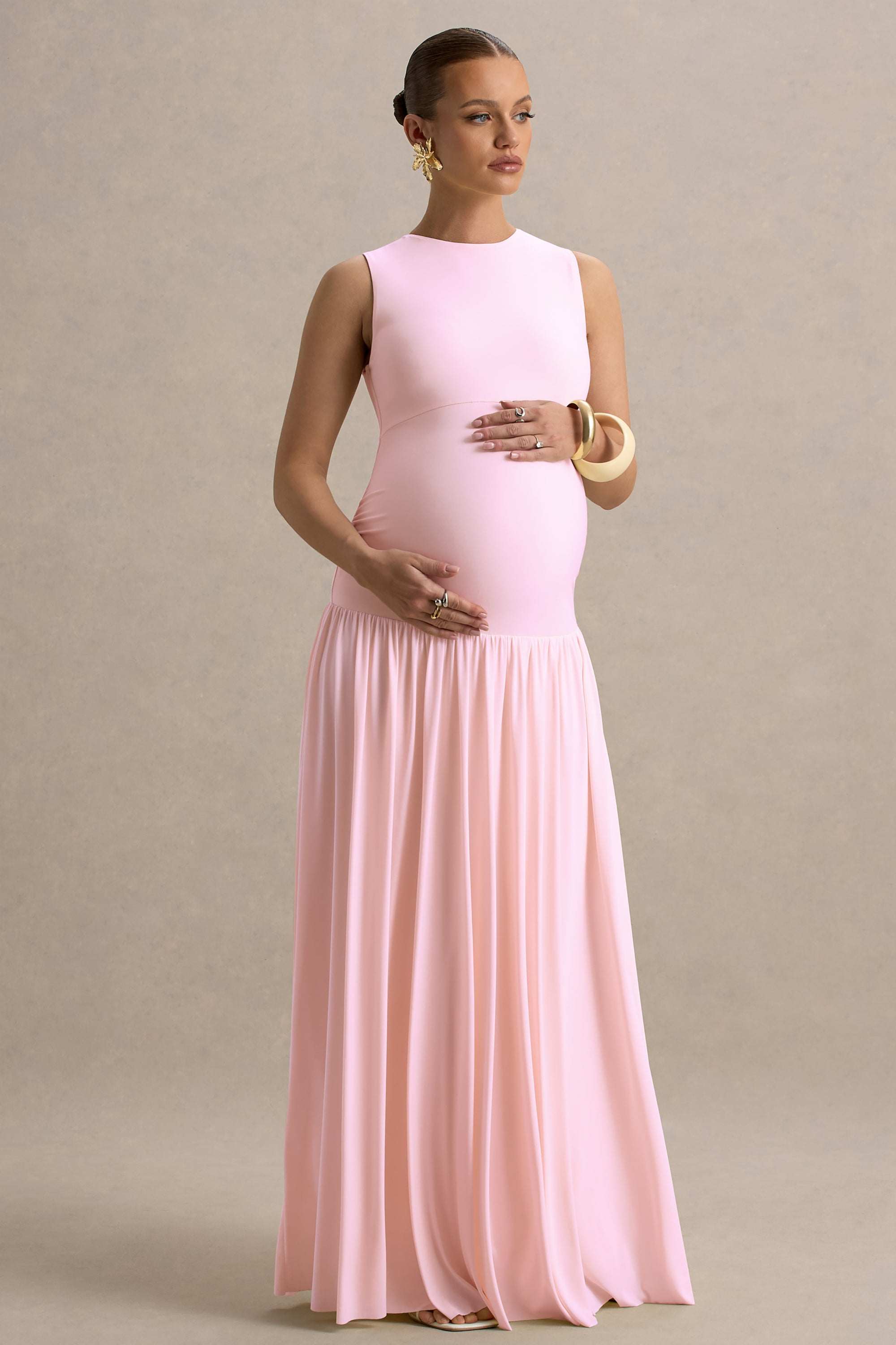 ECM_HR_CL136318081---Outline-_-Light-Pink-Crew-Neck-Maternity-Maxi-Dress-With-Pleated-Skirt4 (1).jpg