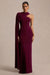 Dawn | Burgundy asymmetrisk långklänning med capeärm