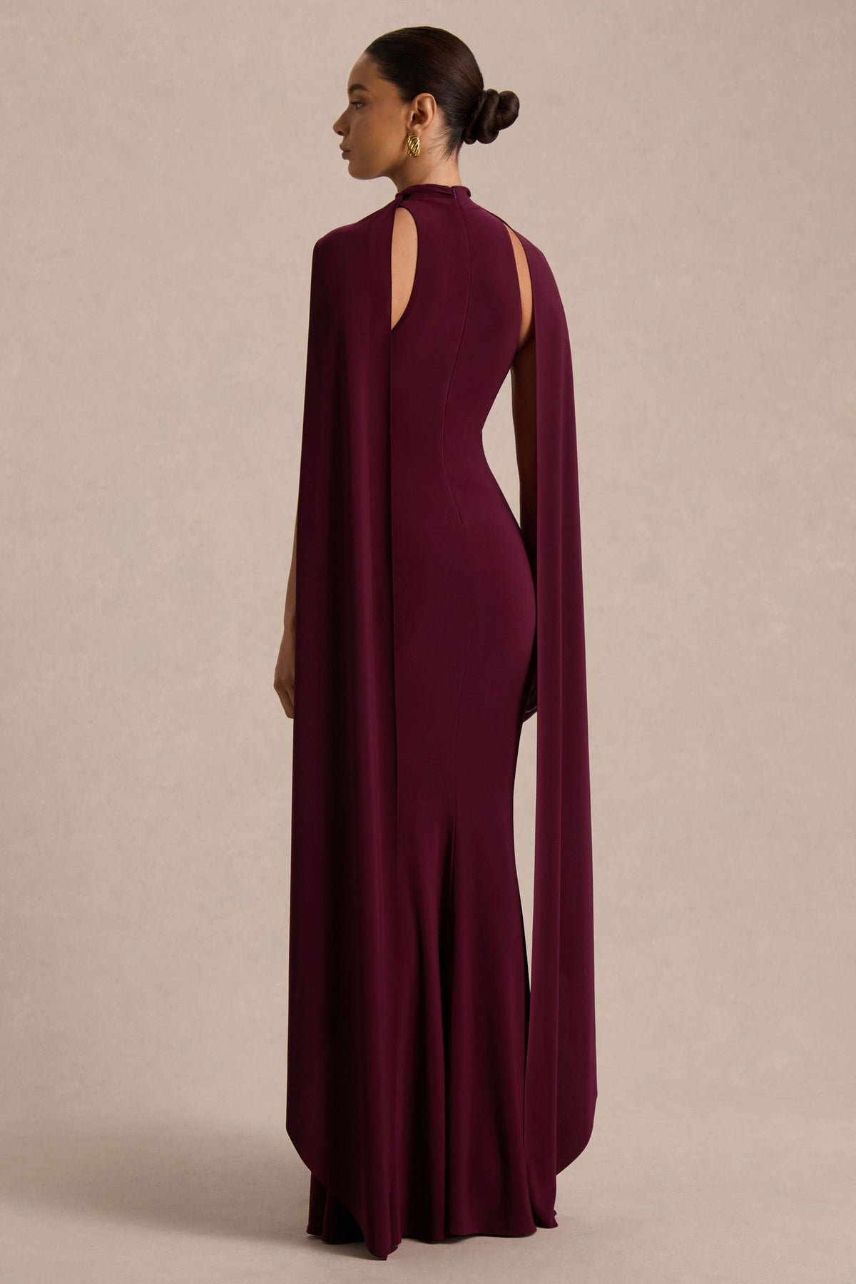 Cordy | Burgundy långklänning med sjaldetalj