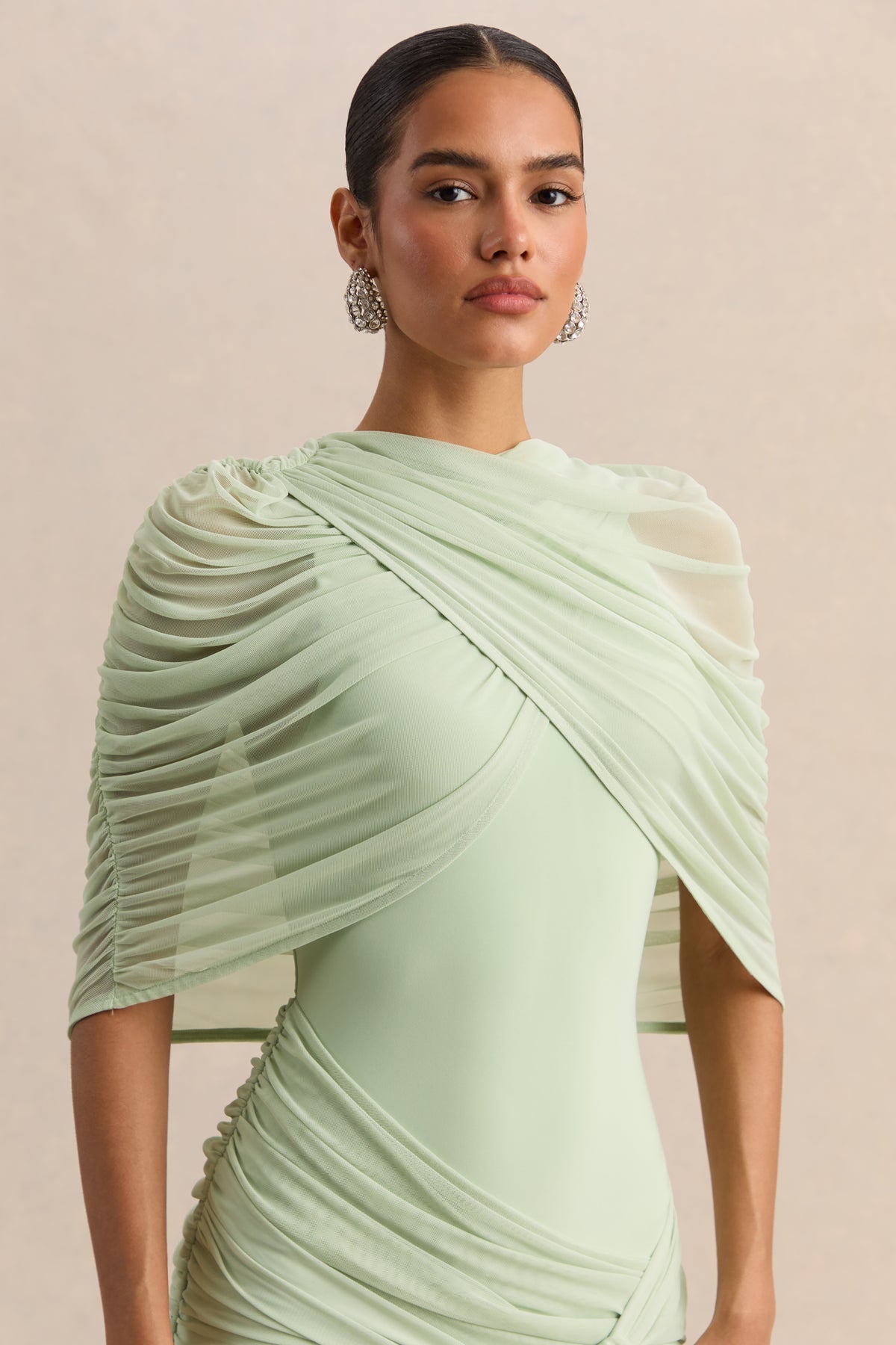 ECM-HR-CL138069032---Magoria-_-Mint-Mesh-Round-Neck-Cape-05.jpg