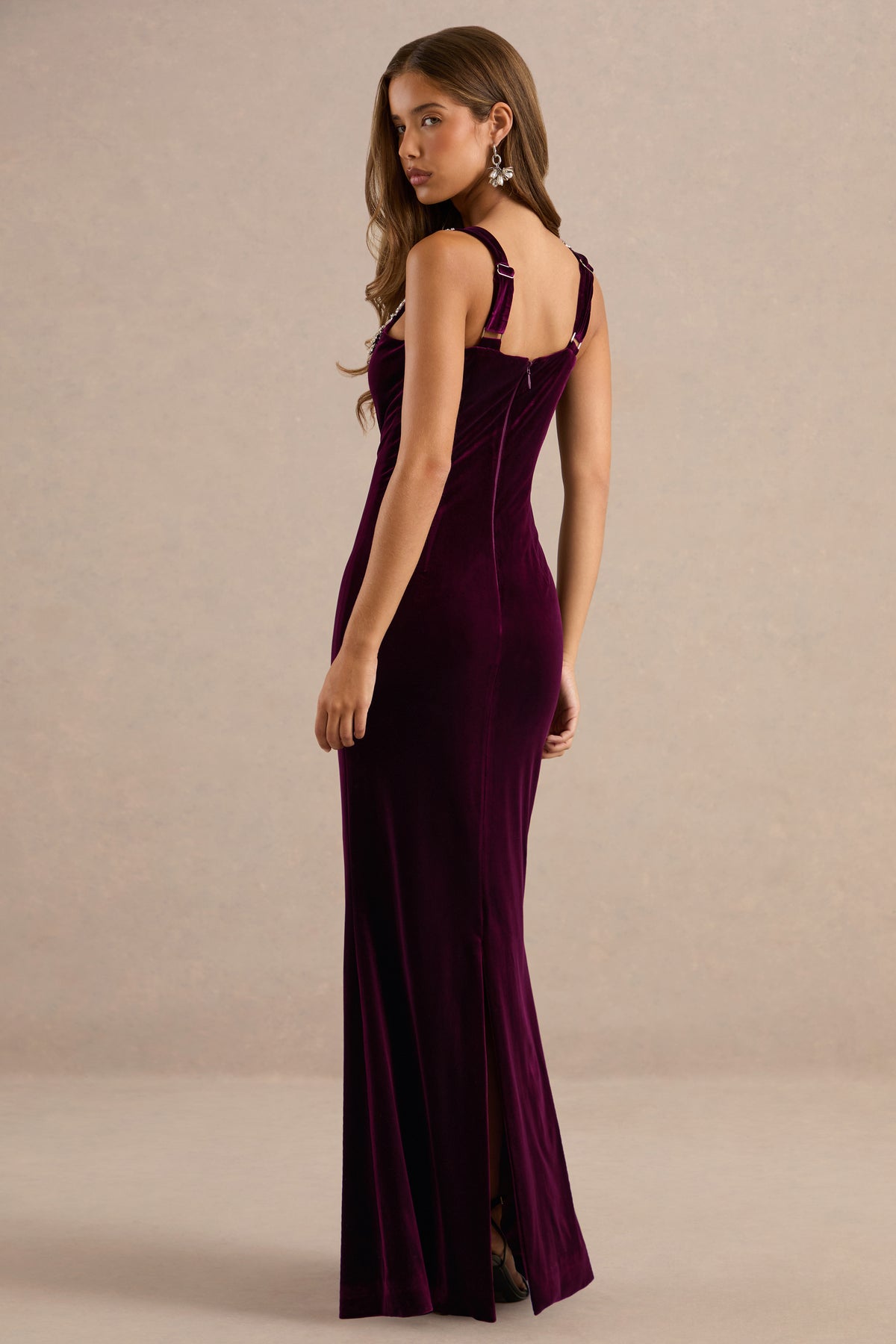 ECM_HR_CL138164102_Eilin Burgundy Velvet Embellished Square-Neck Maxi Dress 72.jpg