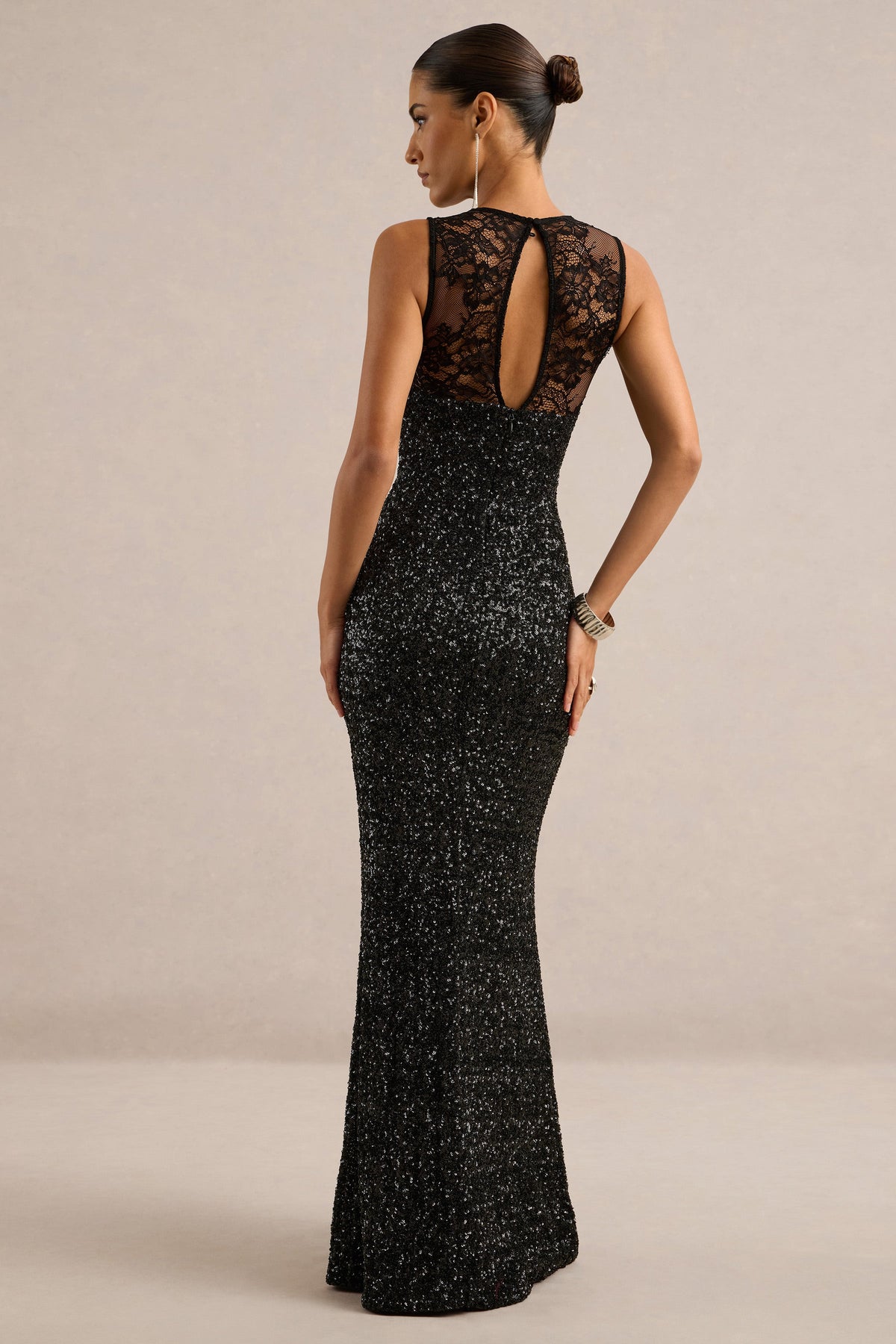CL13829500106_ECM_HR_CL138295001_-_Elizaveta___Black_Sequin_And_Lace_Plunge-Neck_Maxi_Dress6