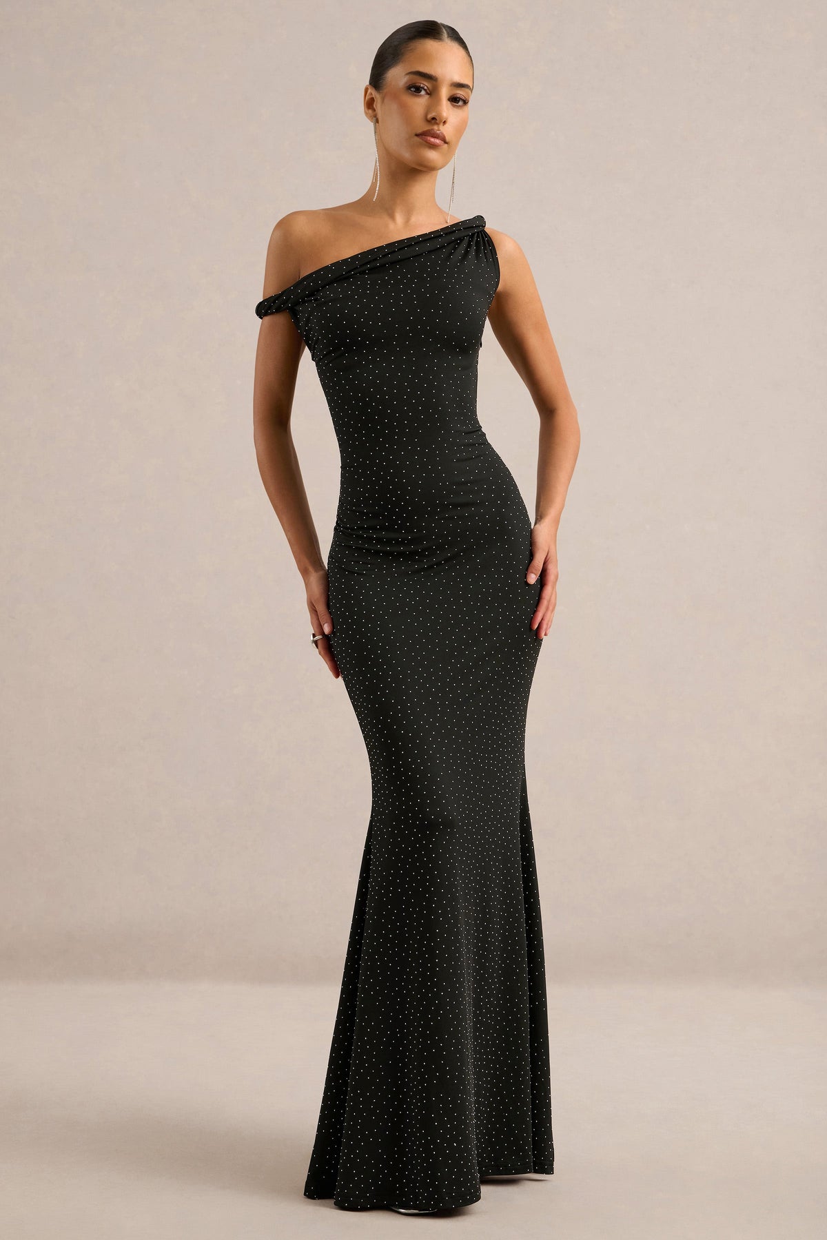 CL13831100106_ECM_HR_CL138311001_-_Elfrida_Black_Hotfix_Twisted_Asymmetric-Neck_Maxi_Dress0