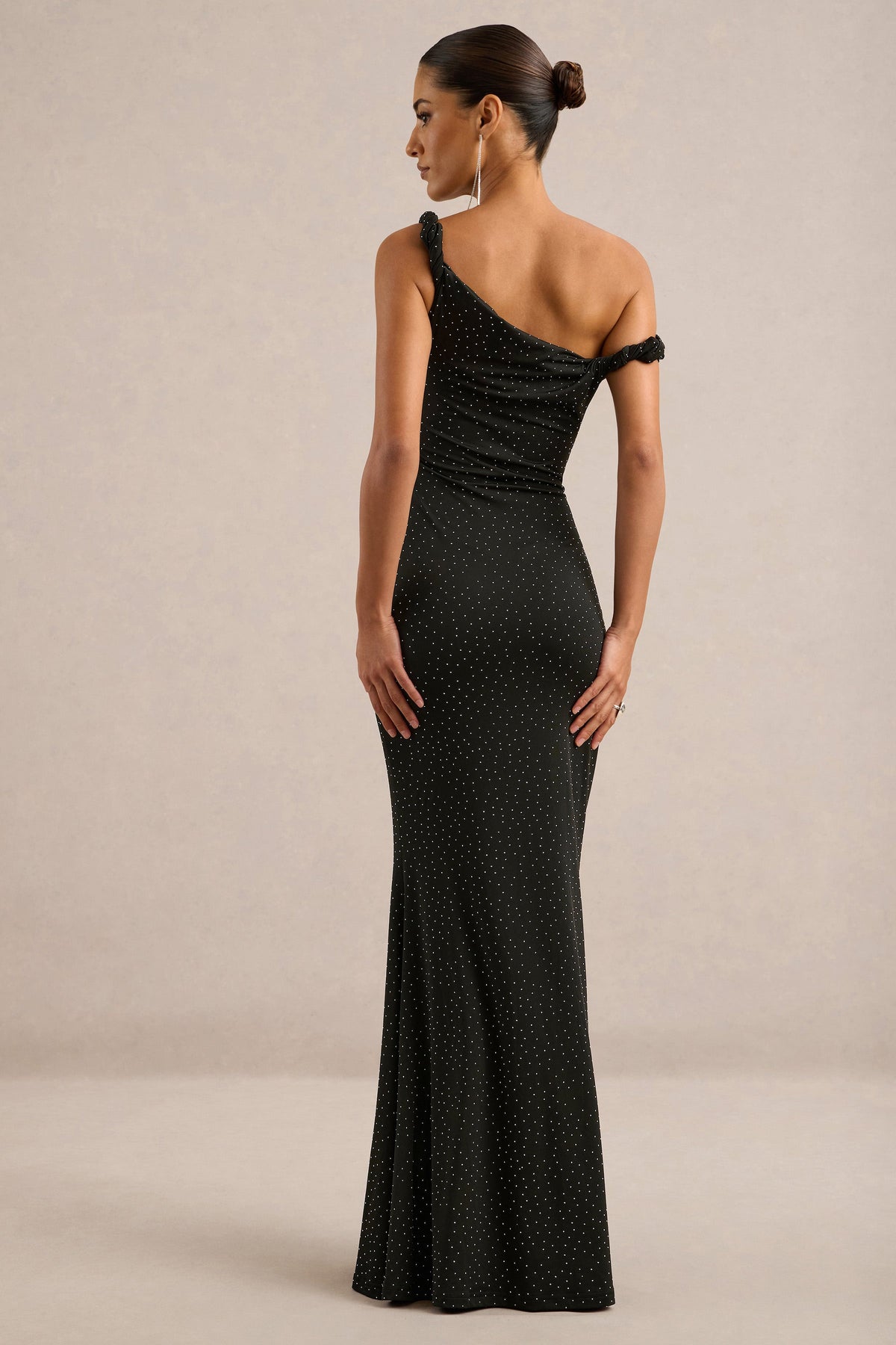 CL13831100106_ECM_HR_CL138311001_-_Elfrida_Black_Hotfix_Twisted_Asymmetric-Neck_Maxi_Dress5