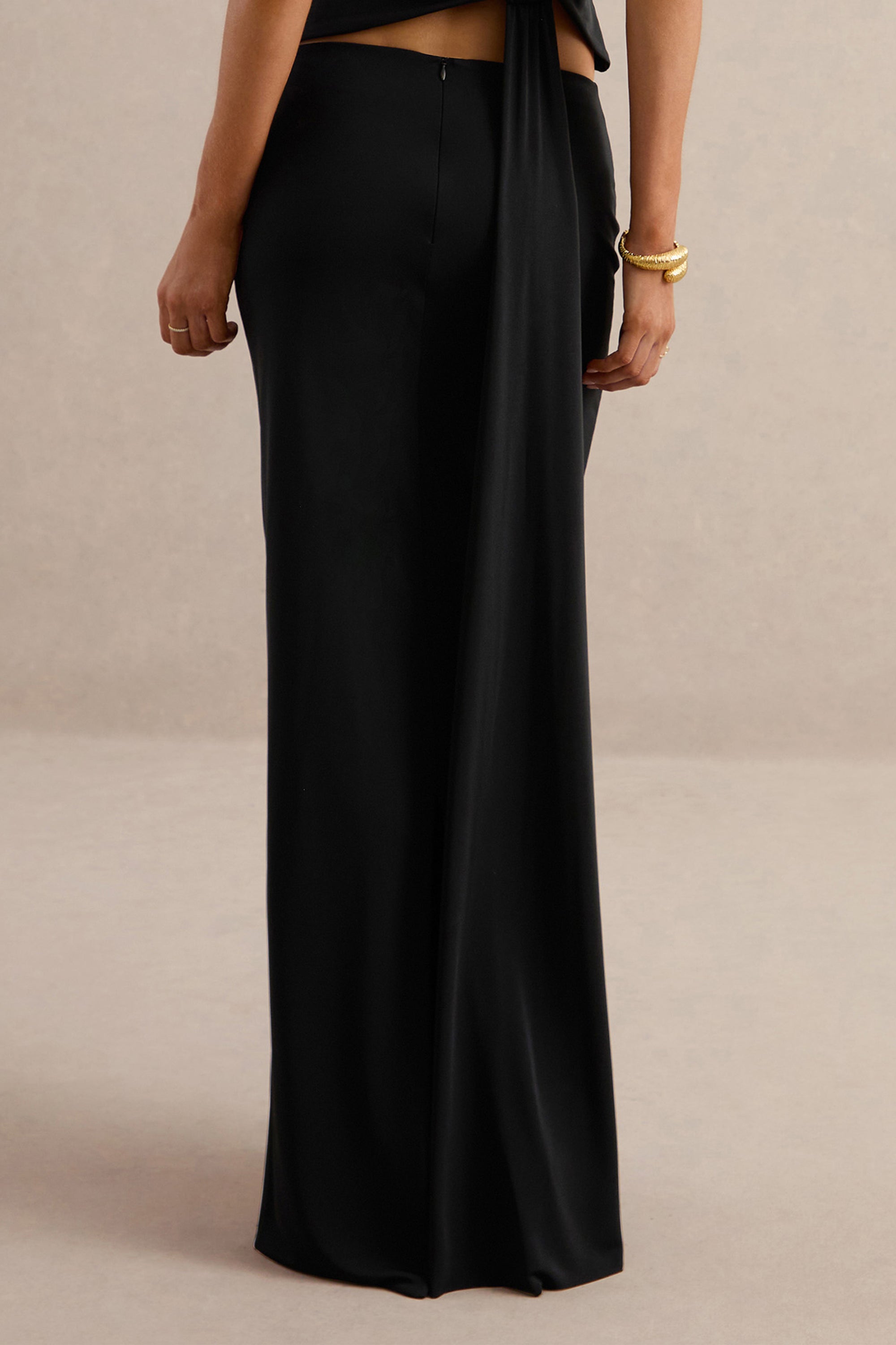 ECM_HR_Koralia Black Asymmetric-Neck Top With Sash Detail CL138546001 cl138547001 co ord   64.jpg