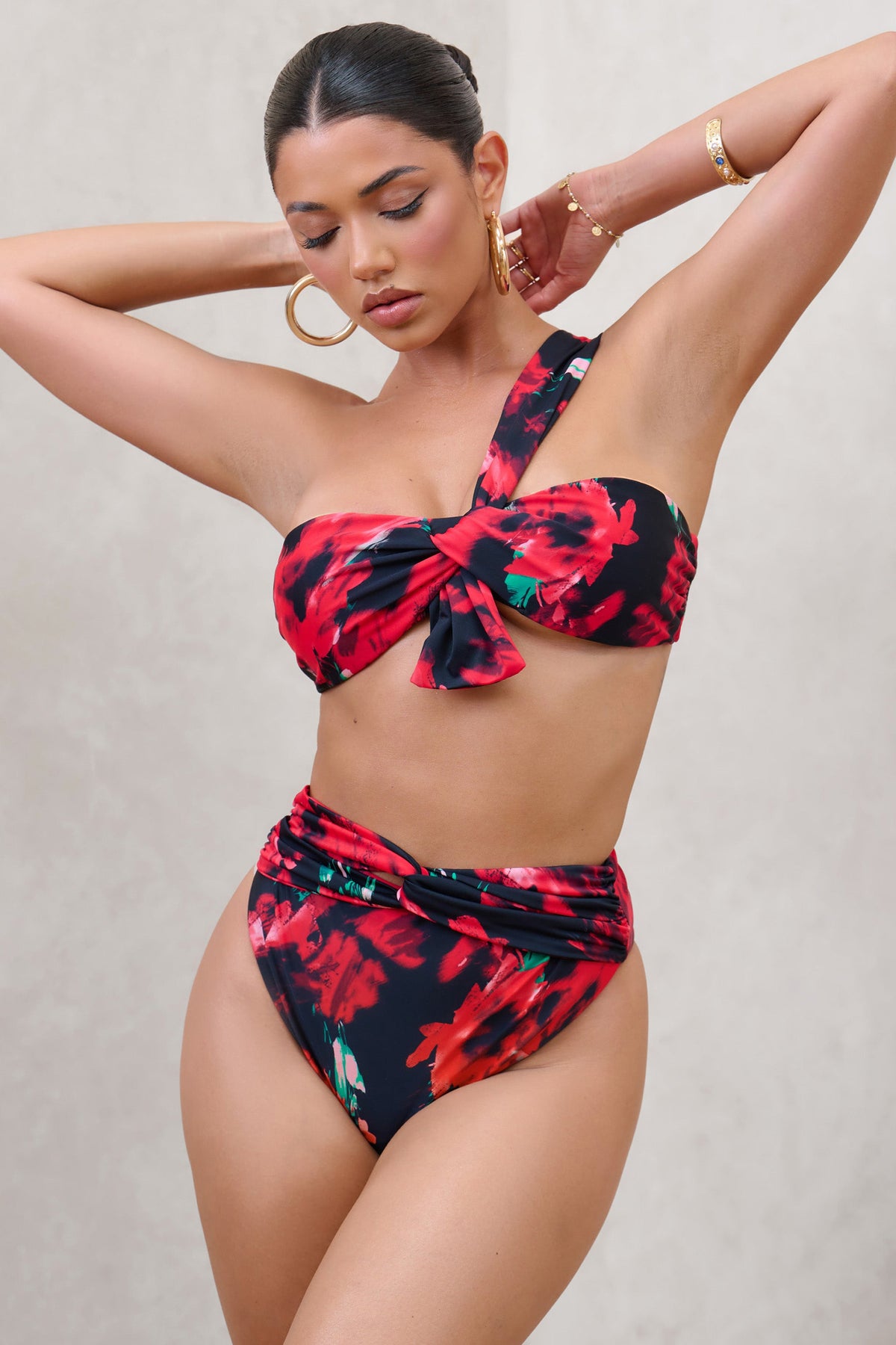 High Tide | Flerfärgad bikinitrosa med hög midja och tvistad detalj