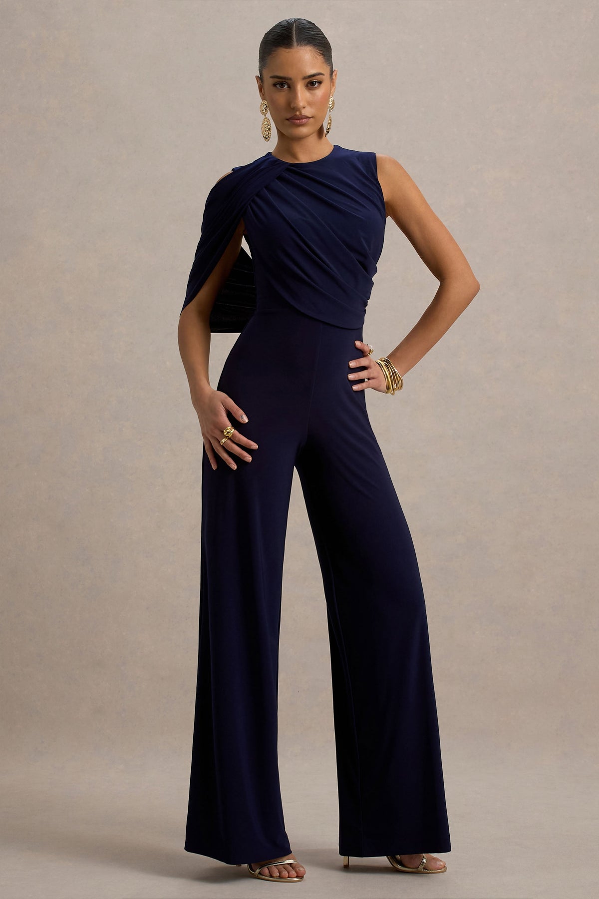 Opulence | Marinblå byxdress med cape
