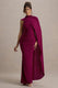 Maeve | Burgundy långklänning med capeärm