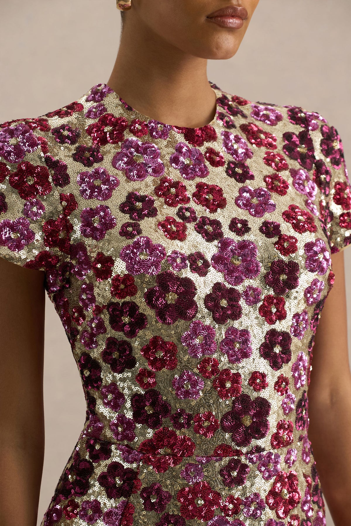 Eira | Rosa miniklänning med blommönsteri paljetter
