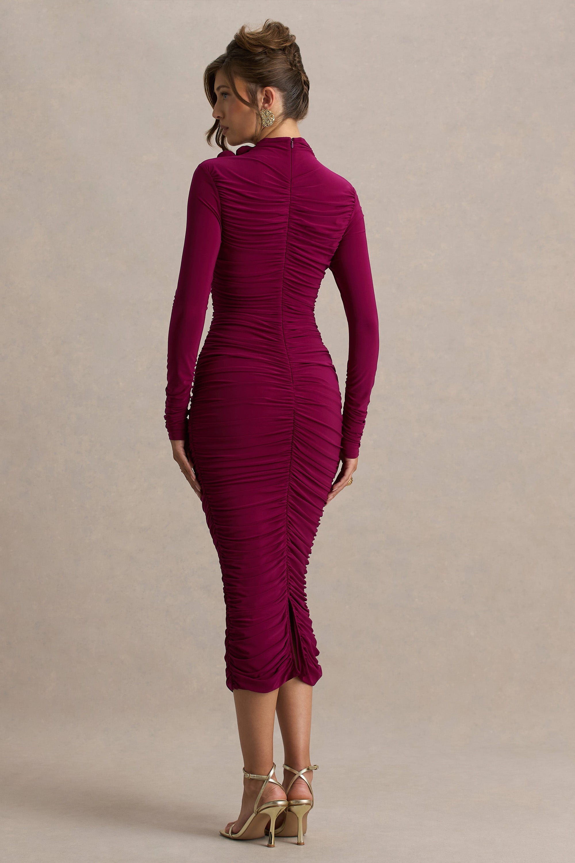 Tamala | Burgundy midiklänning med rynkade detaljer