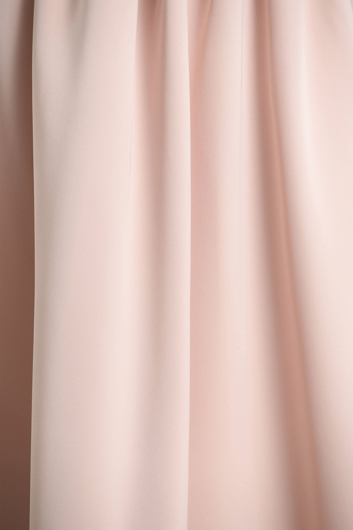 Agafay | Rosa midiklänning i satin med rosett